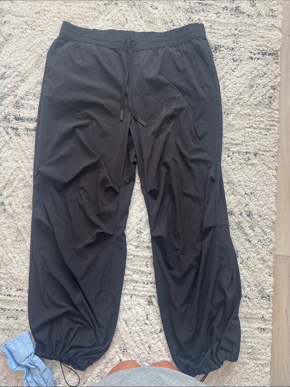Women’s Black Drawstring Jogger Pants